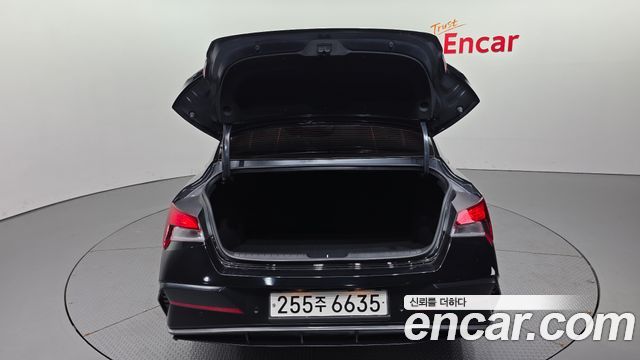 Hyundai AVANTE 2025 — photo 20
