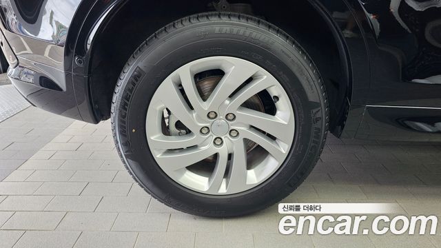 Land Rover Discovery Sport 2024 — photo 5
