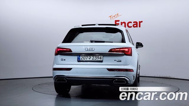 Audi Q5 2021 — photo 4