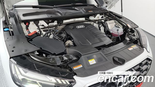 Audi Q5 2021 — photo 6