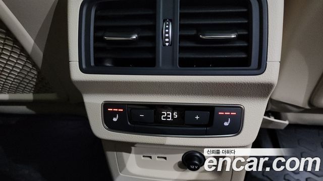 Audi Q5 2021 — photo 34