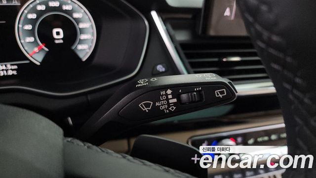 Audi Q5 2021 — photo 37