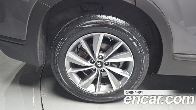 Hyundai Santafe 2019 — photo 5