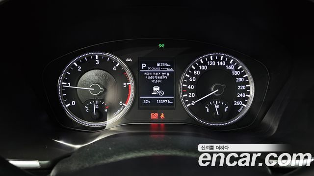 Hyundai Santafe 2019 — photo 11