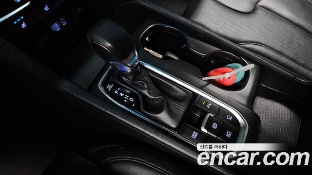 Hyundai Santafe 2019 — photo 12