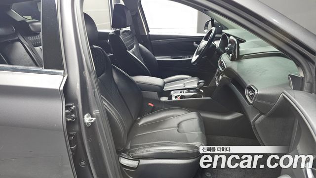 Hyundai Santafe 2019 — photo 13
