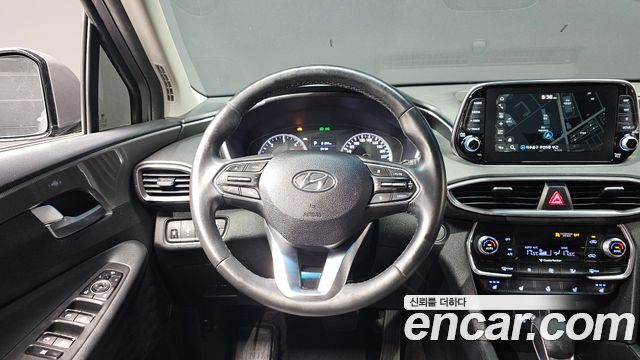 Hyundai Santafe 2019 — photo 19
