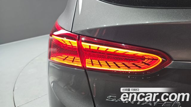 Hyundai Santafe 2019 — photo 9