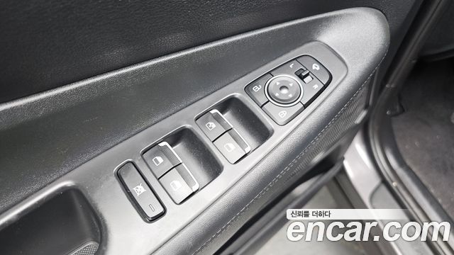 Hyundai Santafe 2019 — photo 29