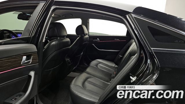 Hyundai Sonata 2015 — photo 12