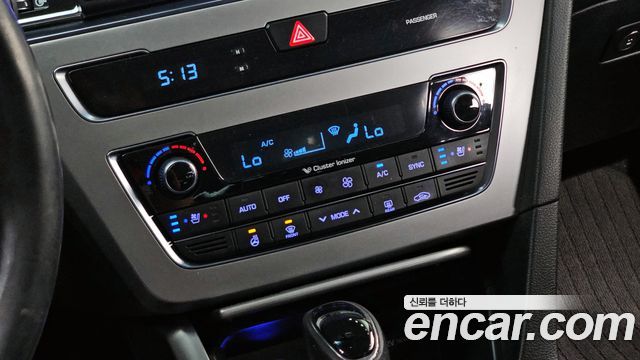 Hyundai Sonata 2015 — photo 17