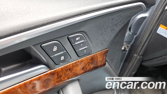 Audi A4 2016 — photo 18