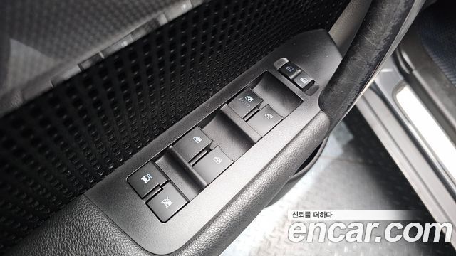 Chevrolet Korea Captiva 2011 — photo 13