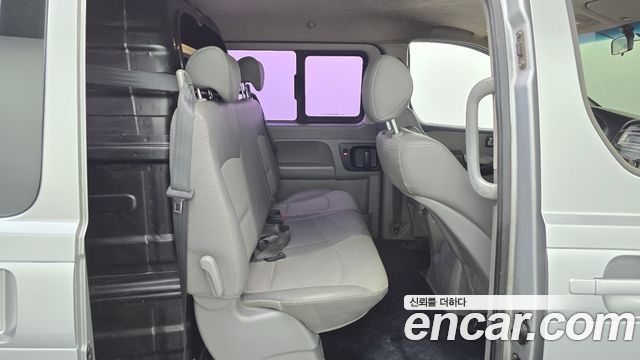 Hyundai Starex 2011 — photo 19