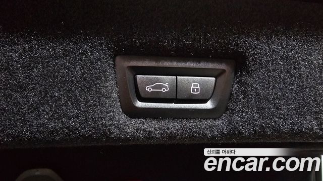 BMW i7 2024 — photo 30