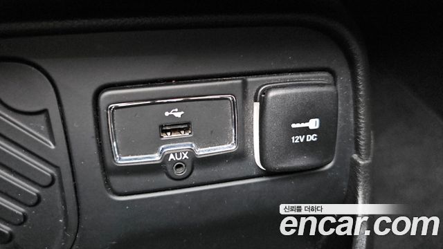Jeep Renegade 2017 — photo 18