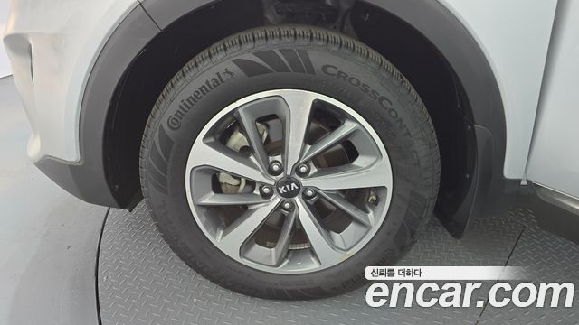 Kia Sorento 2018 — photo 5