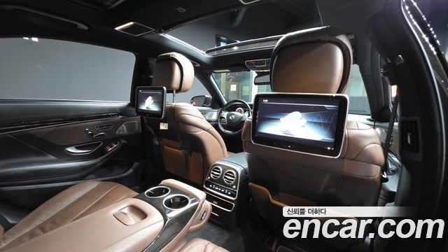 Mercedes-Benz S-Class 2015 — photo 18