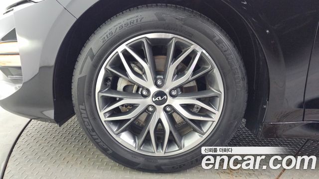 Kia K5 2023 — photo 5