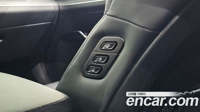 Kia K5 2023 — photo 30