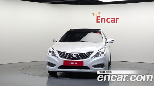Hyundai Grandeur 2015 — photo 3