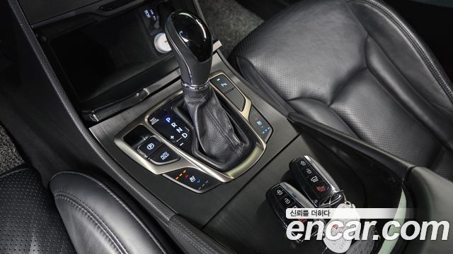 Hyundai Grandeur 2015 — photo 9