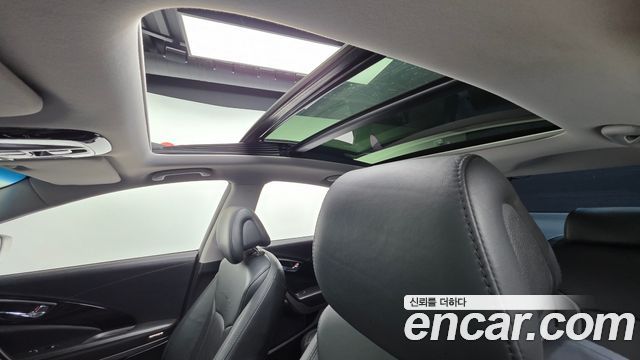 Hyundai Grandeur 2015 — photo 16