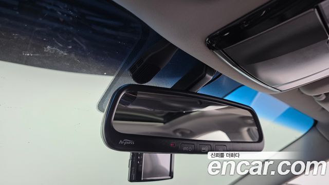Hyundai Grandeur 2015 — photo 18