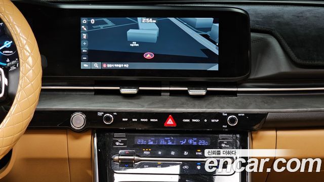 Kia Canival 2023 — photo 20
