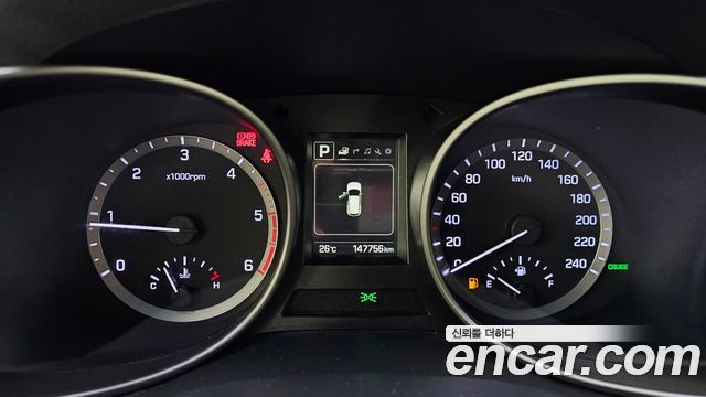 Hyundai Santafe 2018 — photo 8