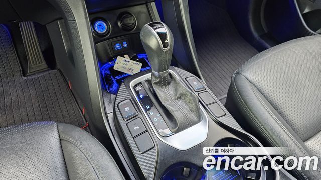 Hyundai Santafe 2018 — photo 9