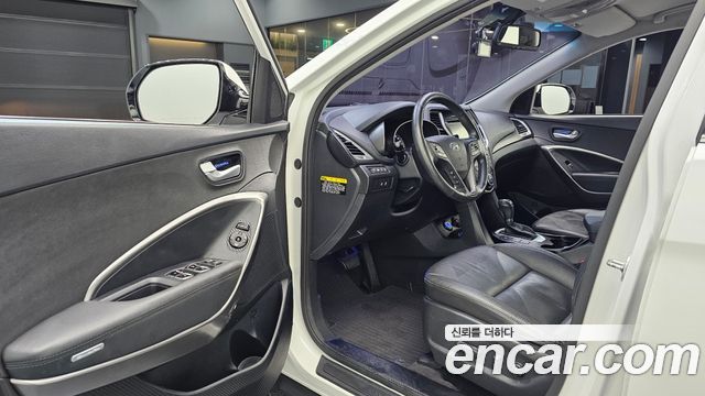 Hyundai Santafe 2018 — photo 10