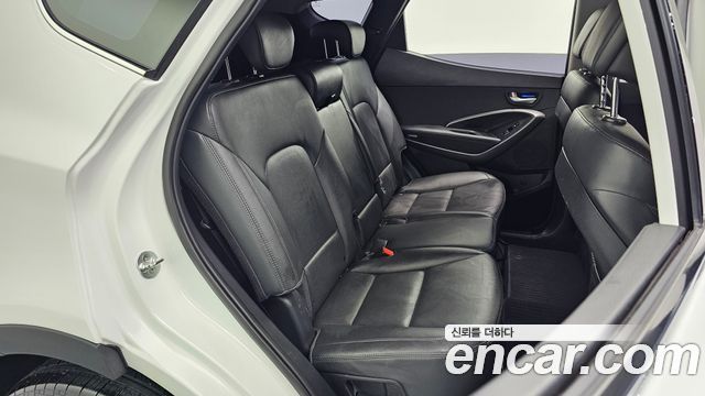 Hyundai Santafe 2018 — photo 11