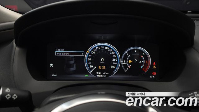 Jaguar XE 2019 — photo 8