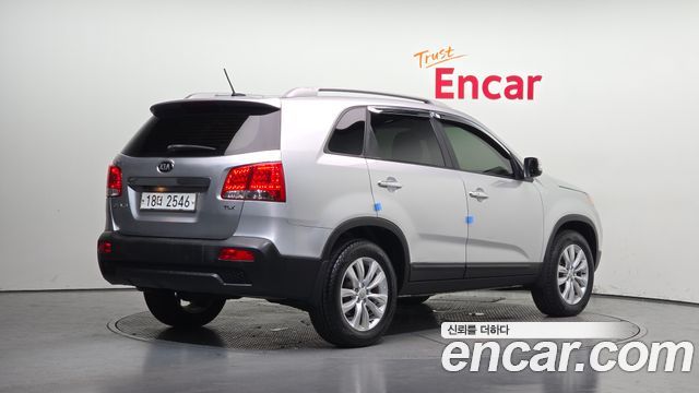Kia Sorento 2012 — photo 2