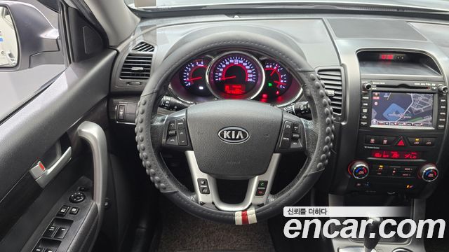 Kia Sorento 2012 — photo 18
