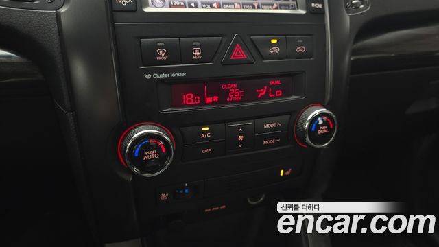 Kia Sorento 2012 — photo 24