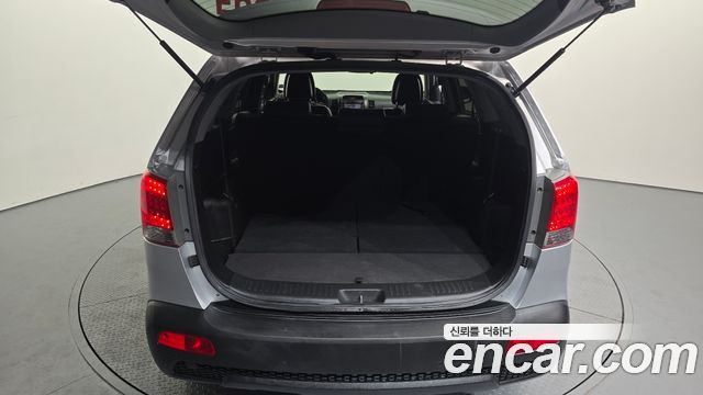 Kia Sorento 2012 — photo 28