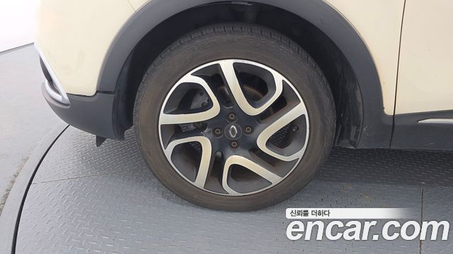 Renault Korea QM3 2015 — photo 5