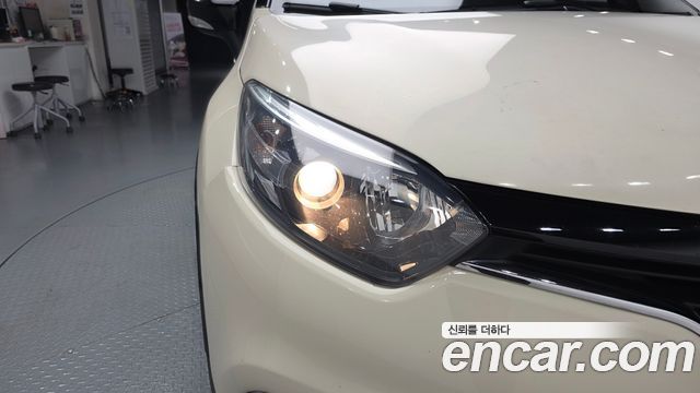 Renault Korea QM3 2015 — photo 8