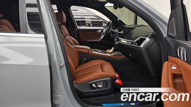 BMW X7 2025 — photo 17