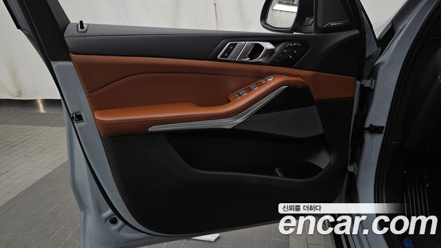 BMW X7 2025 — photo 14