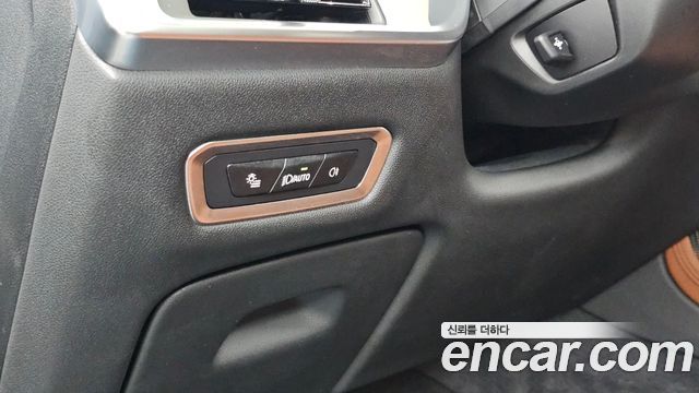 BMW X7 2025 — photo 44