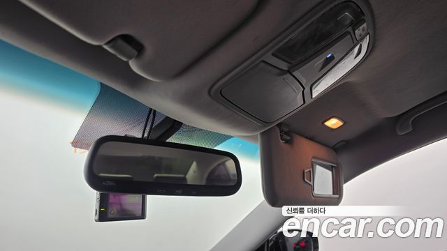 Kia K7 2015 — photo 20