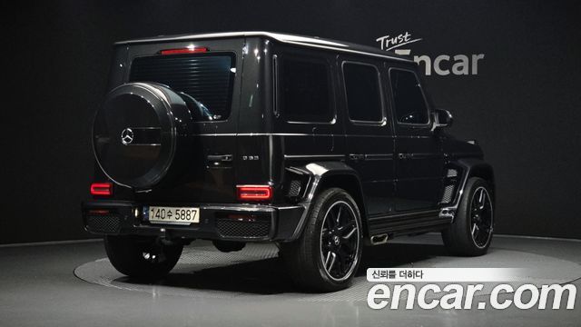 Mercedes-Benz G-Class 2023 — photo 2