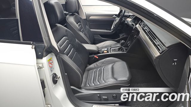 Volkswagen Arteon 2019 — photo 10