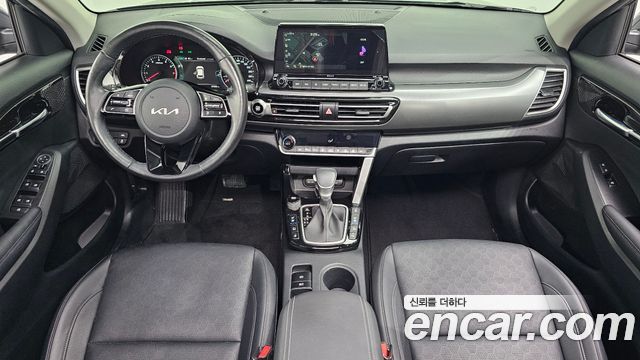 Kia Seltos 2023 — photo 10