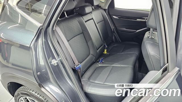 Kia Seltos 2023 — photo 17