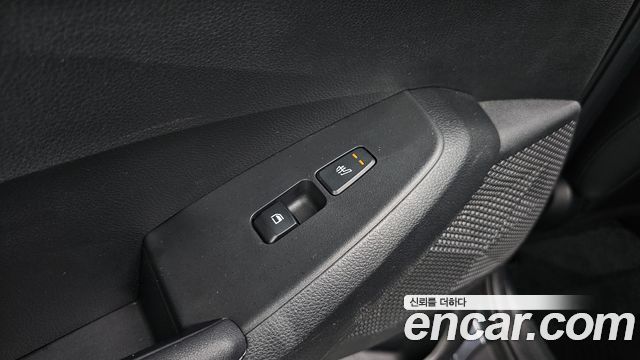 Kia Seltos 2023 — photo 25
