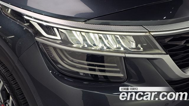 Kia Seltos 2023 — photo 8